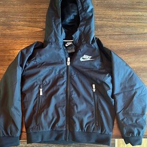 Like New 4T boys windbreaker!